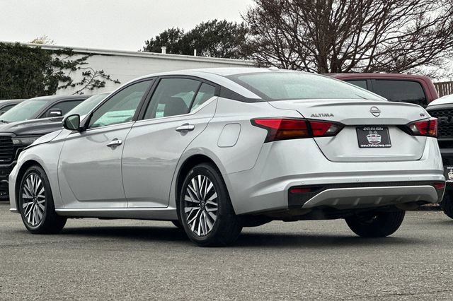 Used 2023 Nissan Altima 2.5 SV image 6