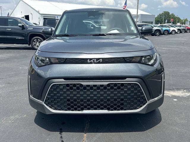 Used 2025 Kia Soul LX w/ LX Technology Package FWD image 5