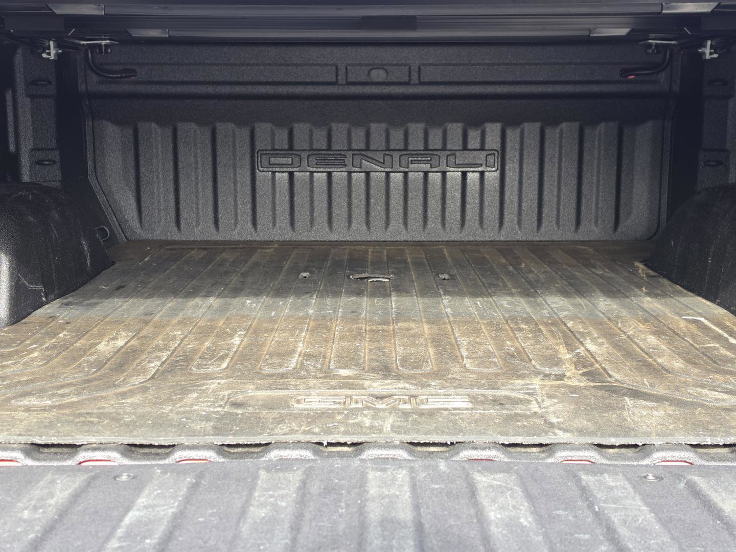 Used 2021 GMC Sierra 1500 Denali w/ Denali Ultimate Package image 13