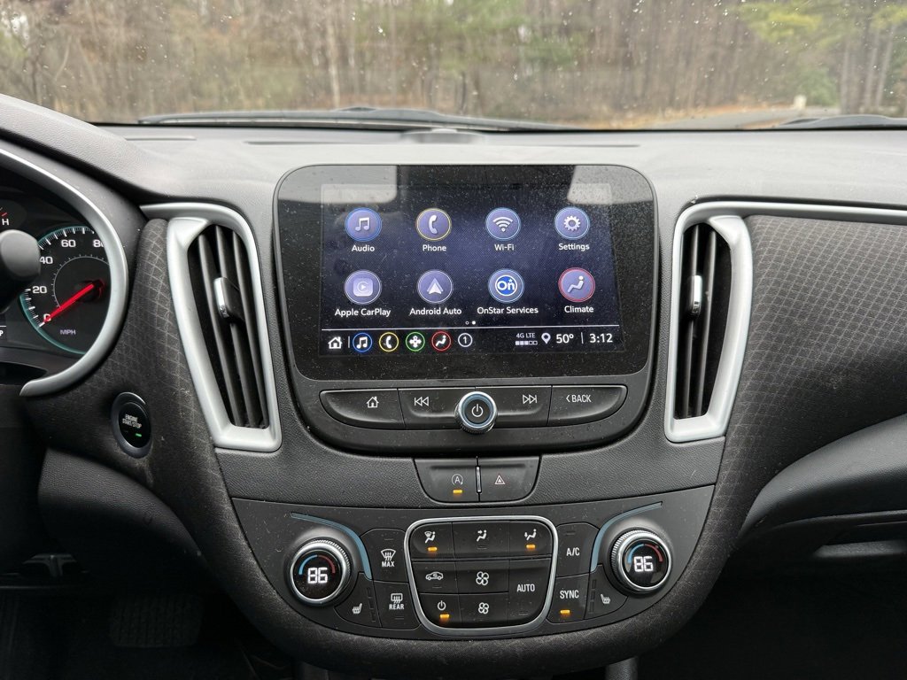 Used 2024 Chevrolet Malibu LT image 18