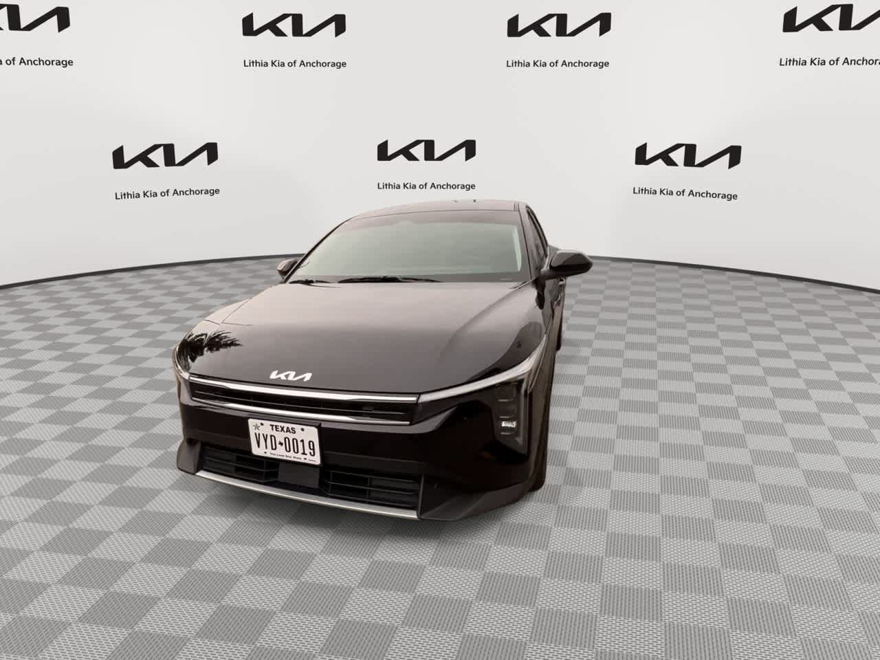 Certified 2025 Kia K4 EX FWD image 2