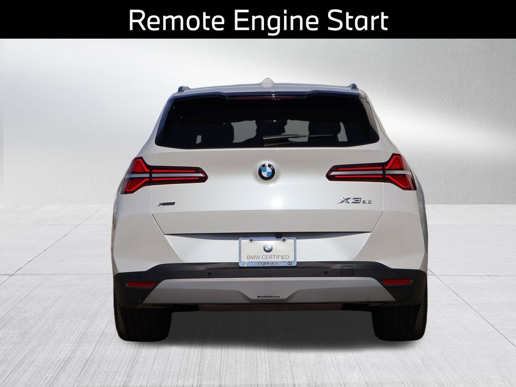 Certified 2025 BMW X3 xDrive30i w/ Premium Package image 8