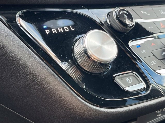 Used 2026 Chrysler Pacifica Select FWD image 30