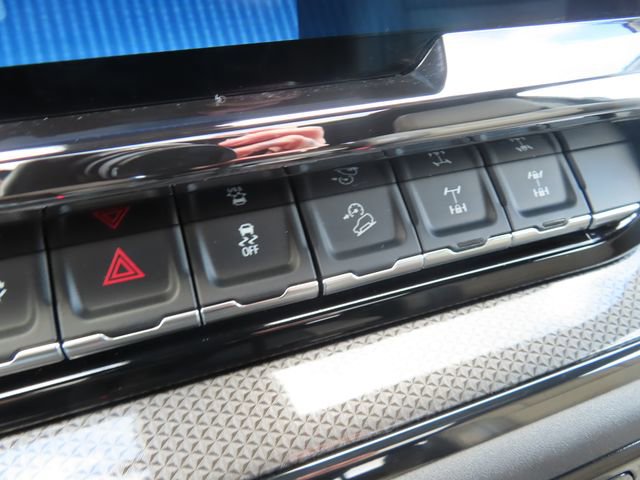 Certified 2025 Chevrolet Silverado 1500 ZR2 w/ Technology Package image 43