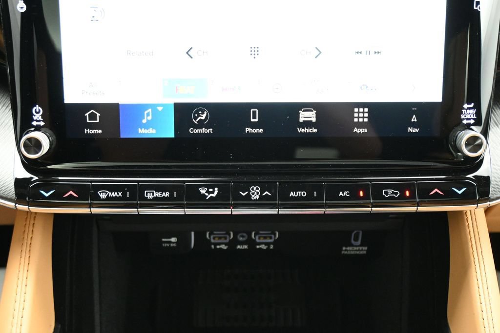 New 2026 Jeep Grand Wagoneer L Summit AWD/4WD image 21