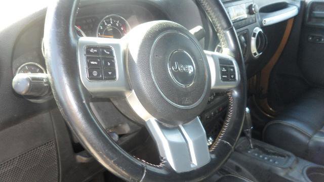 Used 2011 Jeep Wrangler Unlimited 70th Anniversary w/ Dual Top Group image 24