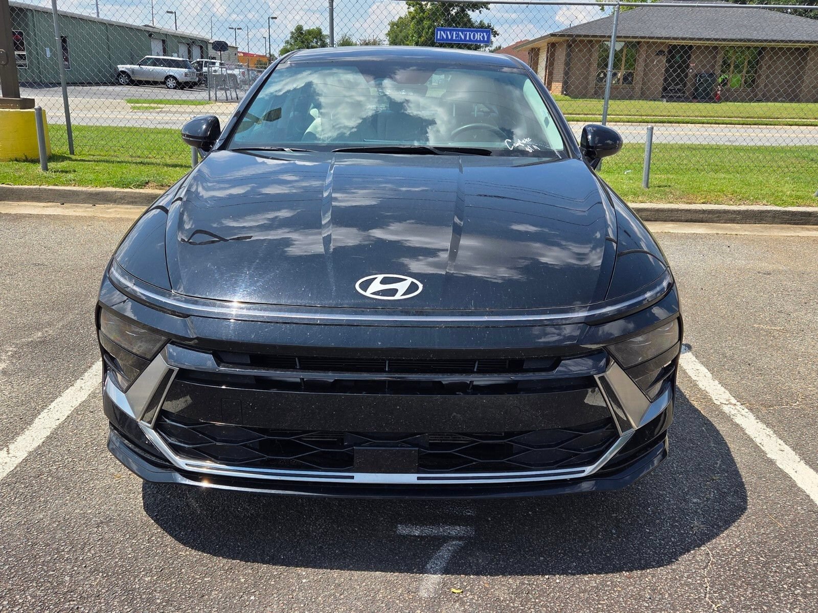 Used 2024 Hyundai Sonata SEL FWD image 2