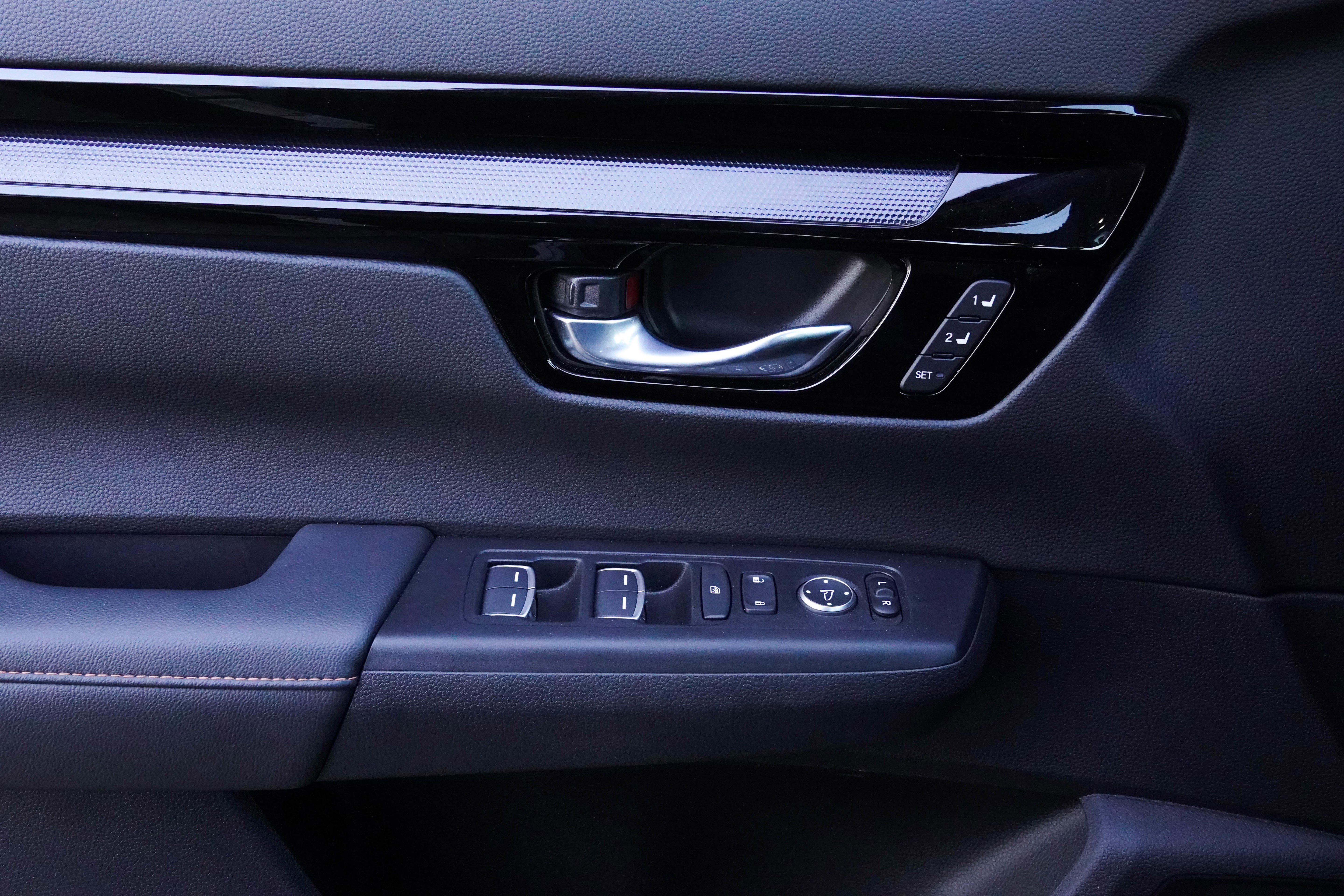 Used 2024 Honda CR-V Sport Touring image 15