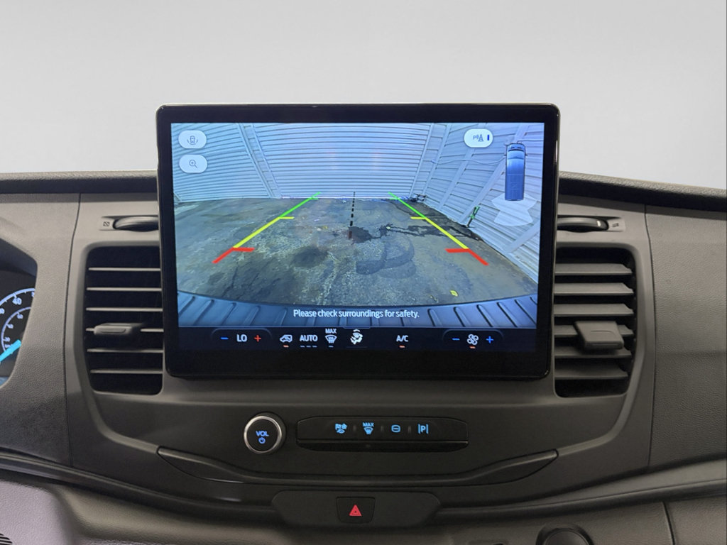 Used 2024 Ford E-Transit Low Roof RWD image 17