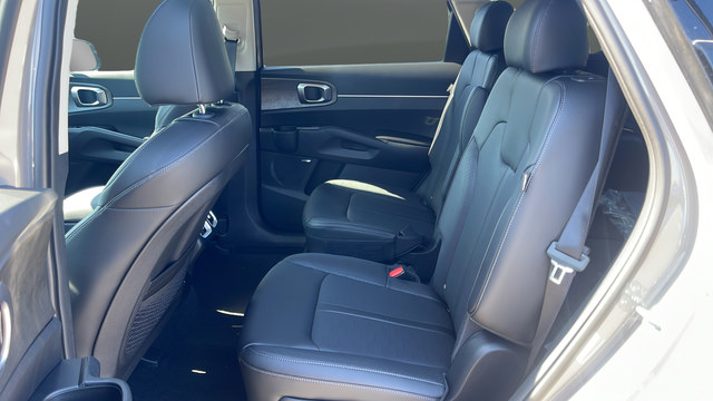 New 2026 Kia Sorento X-Line EX AWD/4WD image 24