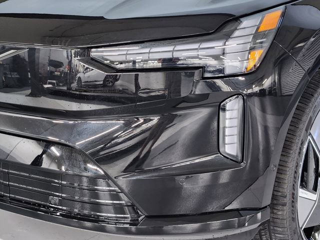 New 2025 Volvo EX90 Plus image 12