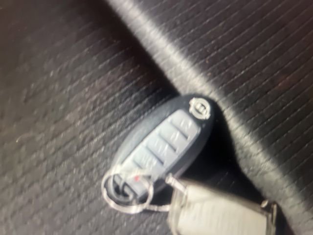 Used 2025 Nissan Altima 2.5 SV FWD image 12
