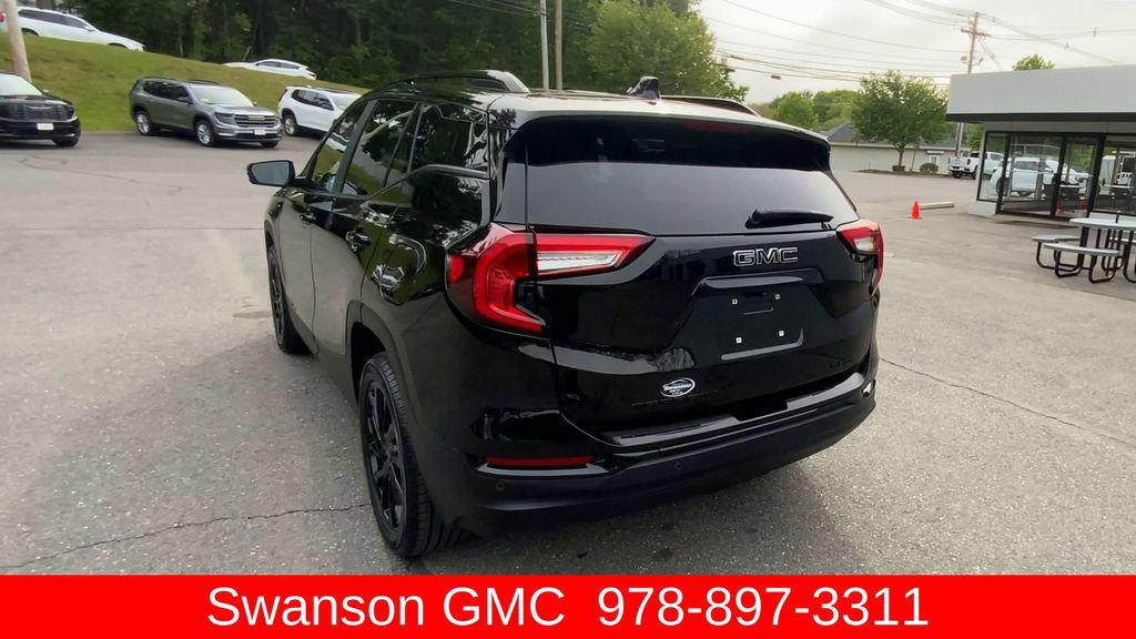 Certified 2023 GMC Terrain SLE w/ Driver Convenience Package AWD/4WD image 8