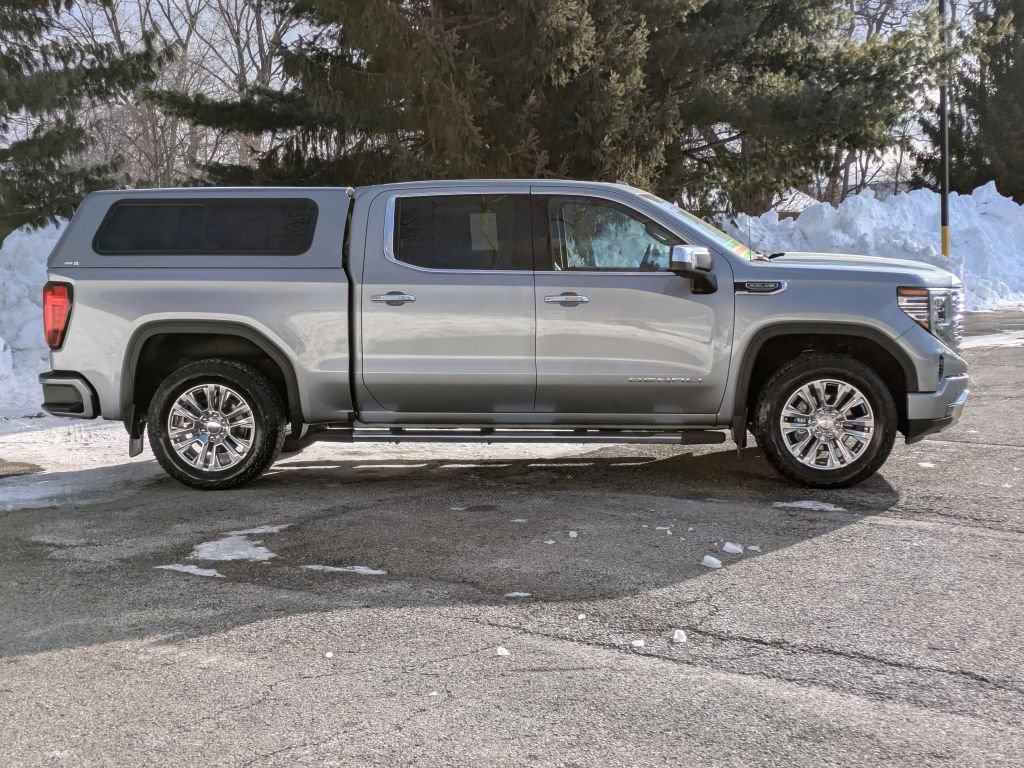 Certified 2025 GMC Sierra 1500 Denali w/ Technology Package image 8