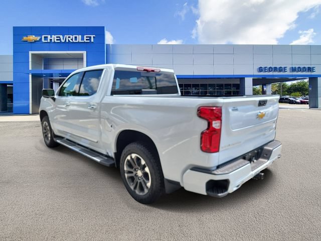 New 2026 Chevrolet Silverado 1500 High Country w/ Technology Package AWD/4WD image 3