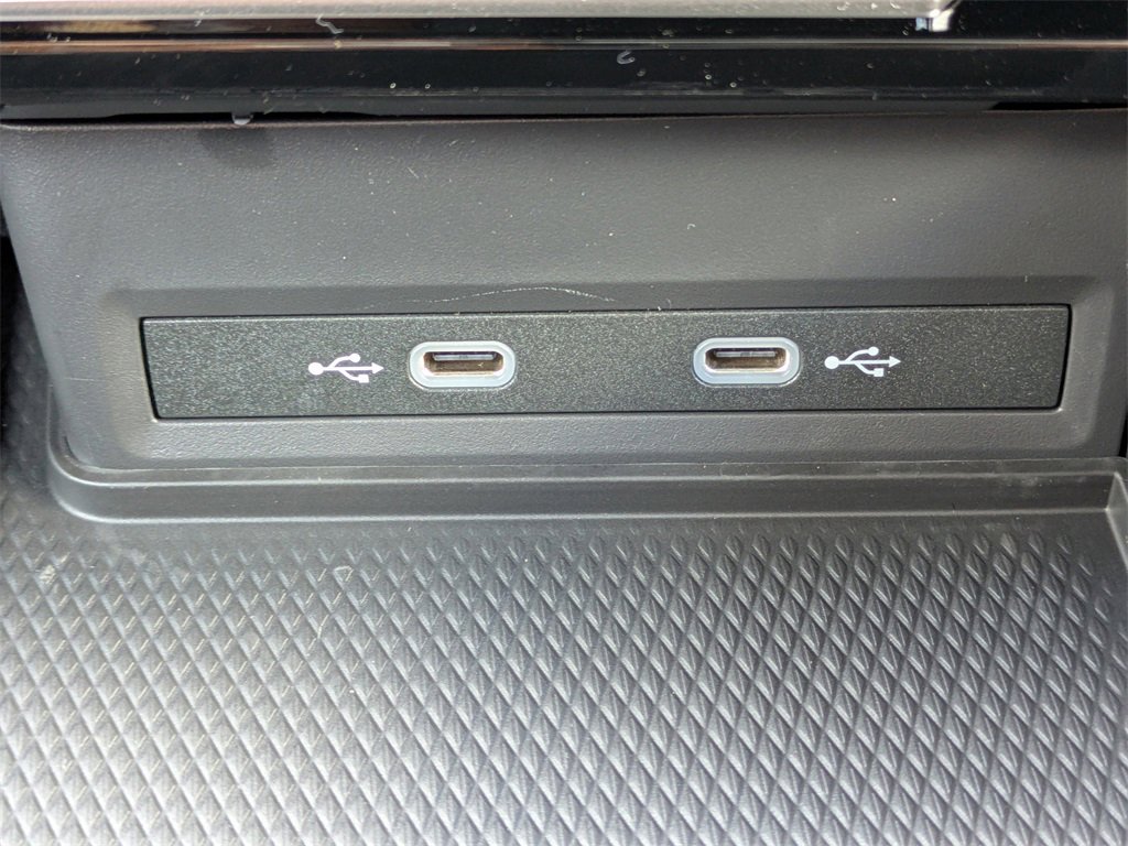 New 2026 Volkswagen Atlas Cross Sport SE image 37