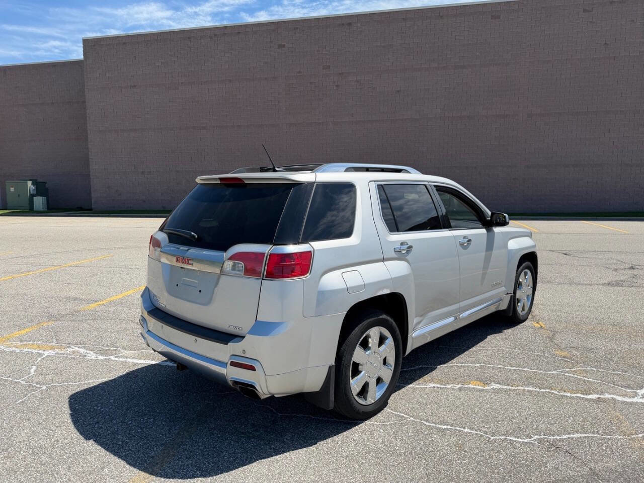 Used 2013 GMC Terrain Denali w/ LPO, Protection Package AWD/4WD image 4