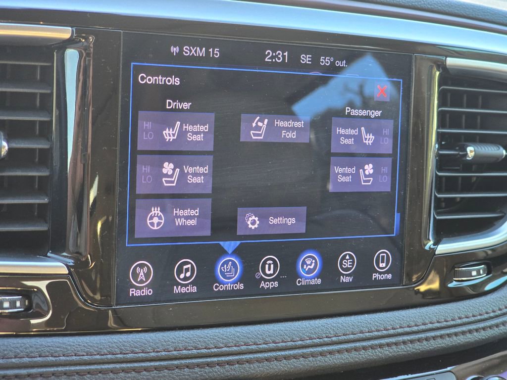 Used 2017 Chrysler Pacifica Limited w/ Tire & Wheel Group image 41