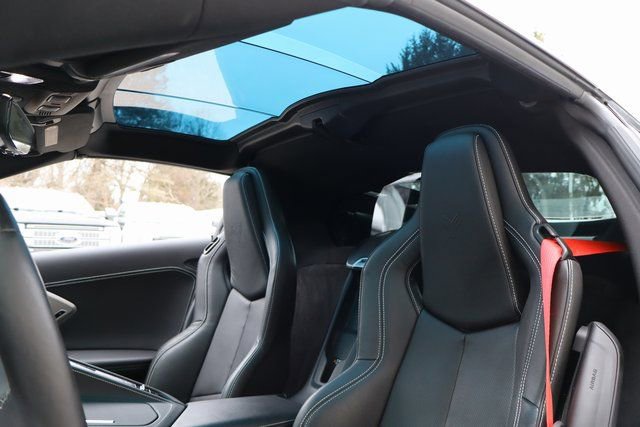 Used 2020 Chevrolet Corvette Stingray Preferred Cpe w/ 2LT Preferred Equipment Group image 4