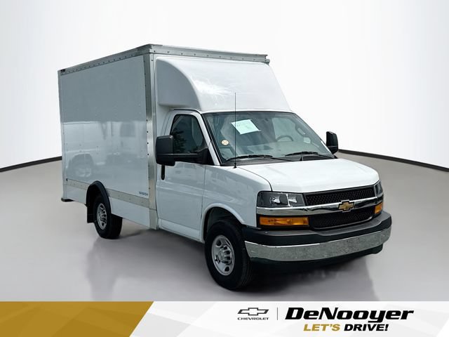 New 2024 Chevrolet Express 3500 w/ Power Convenience Package