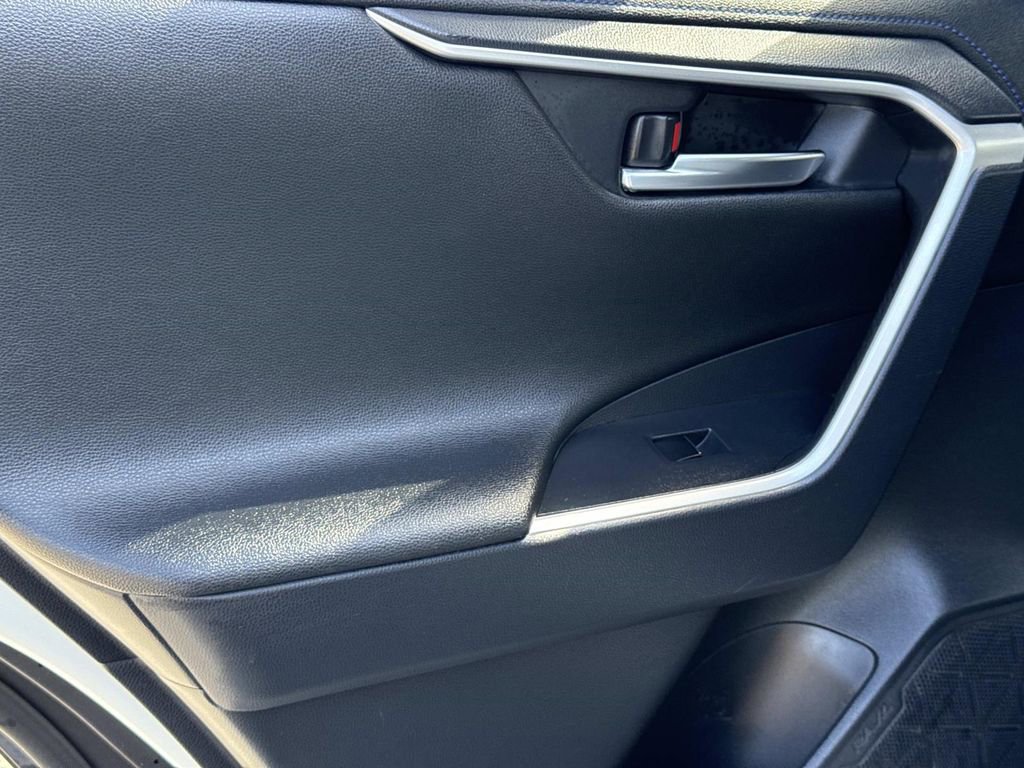 Used 2021 Toyota RAV4 XSE image 14