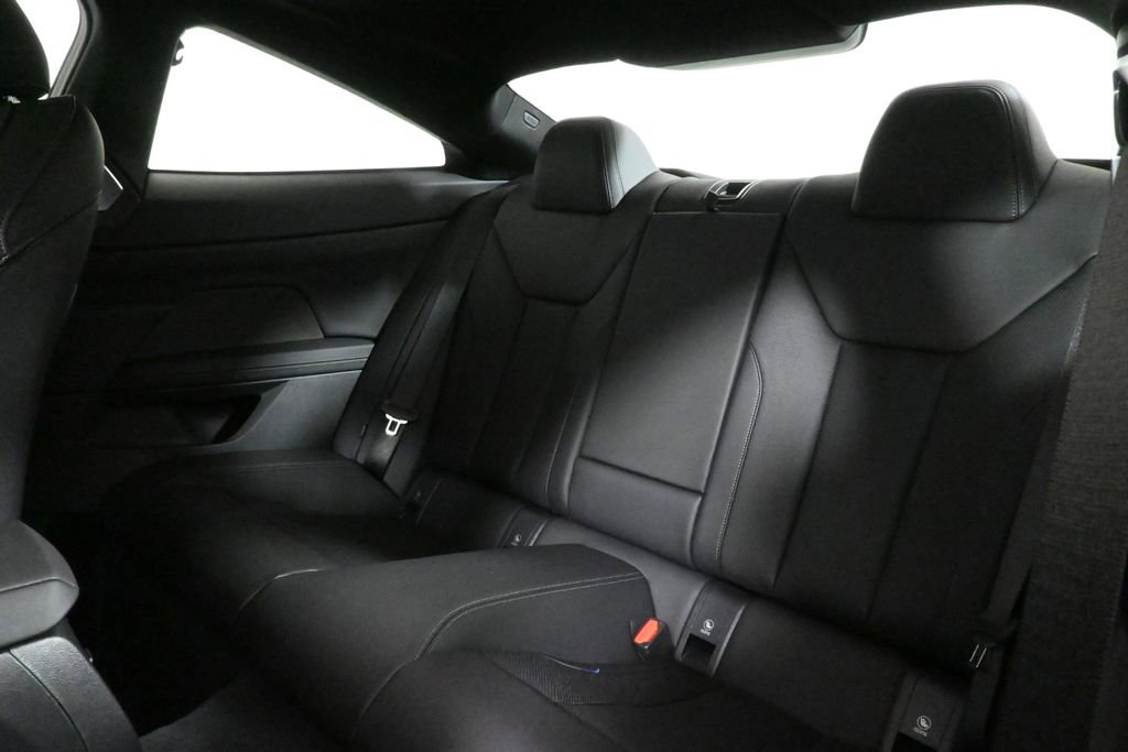 Used 2026 BMW 430i xDrive Coupe w/ Premium Package image 4