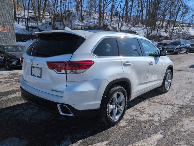 Certified 2017 Toyota Highlander Limited image 3