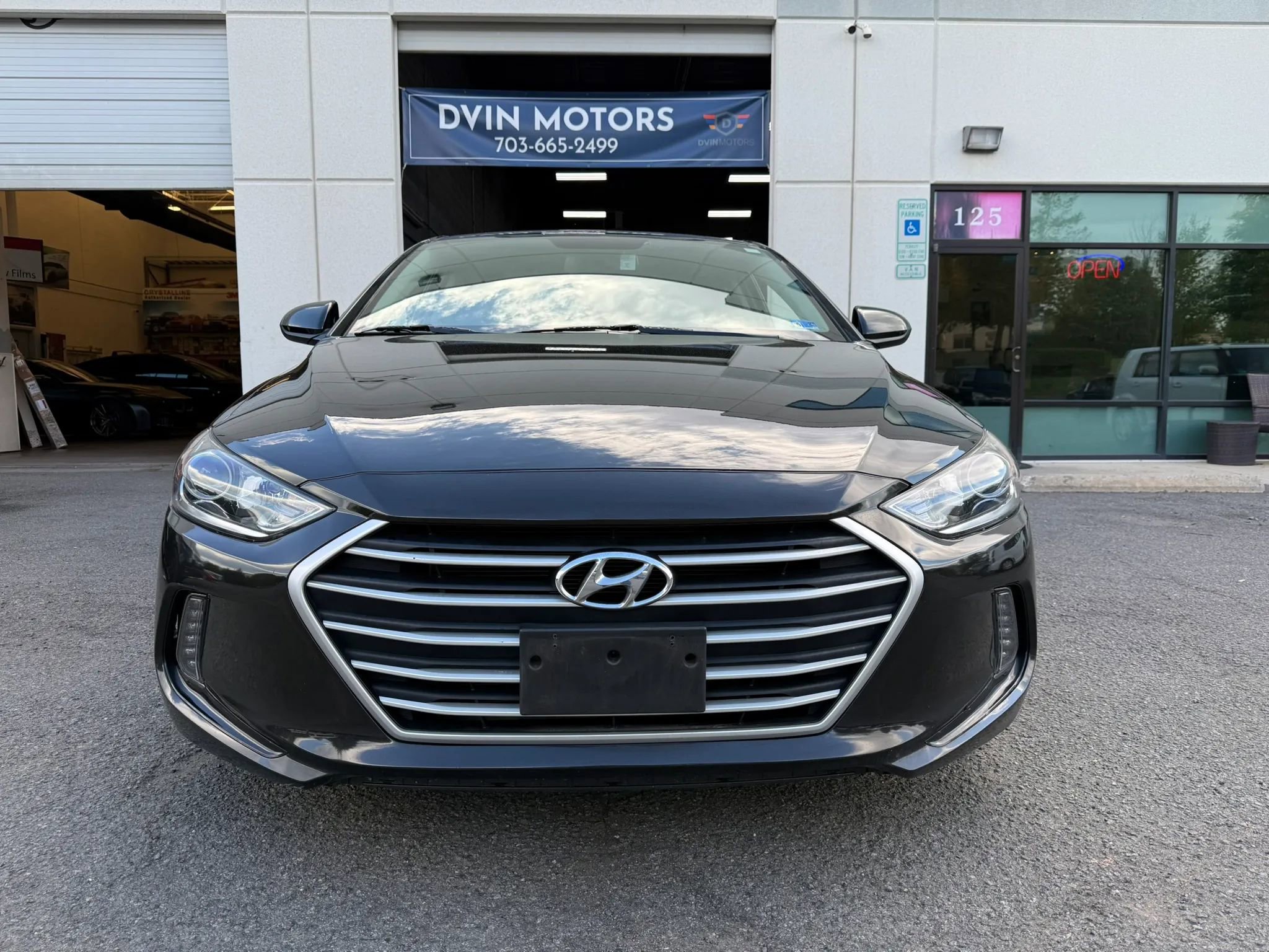 Used 2018 Hyundai Elantra Value Edition FWD image 6