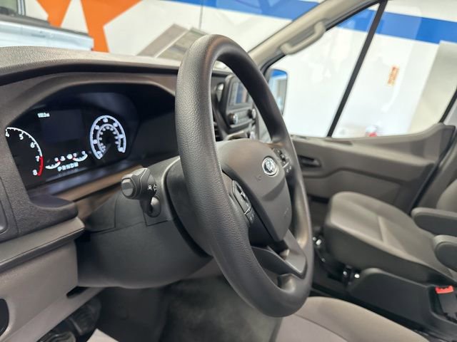 New 2025 Ford Transit 150 148 Medium Roof image 25