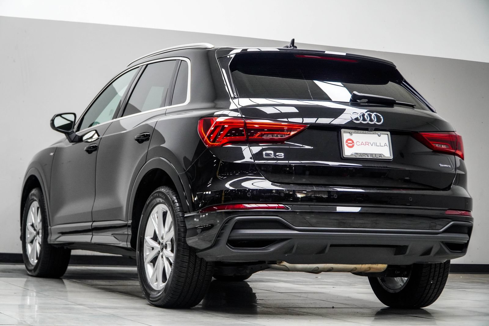 Used 2025 Audi Q3 2.0T Premium AWD/4WD image 12