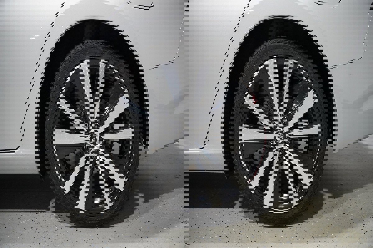 Used 2022 Nissan Altima 2.5 SR image 12