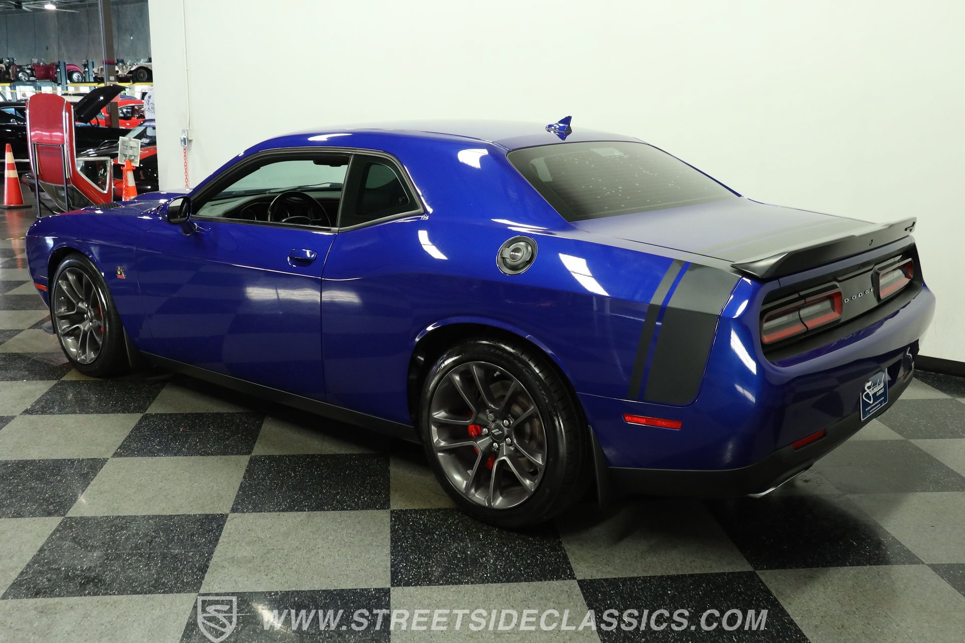 Used 2022 Dodge Challenger R/T Scat Pack w/ Driver Convenience Group RWD image 7