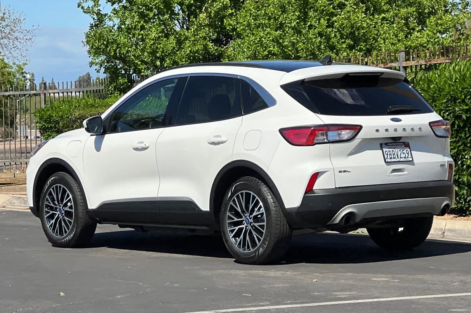 Certified 2022 Ford Escape SEL w/ Technology Package image 6