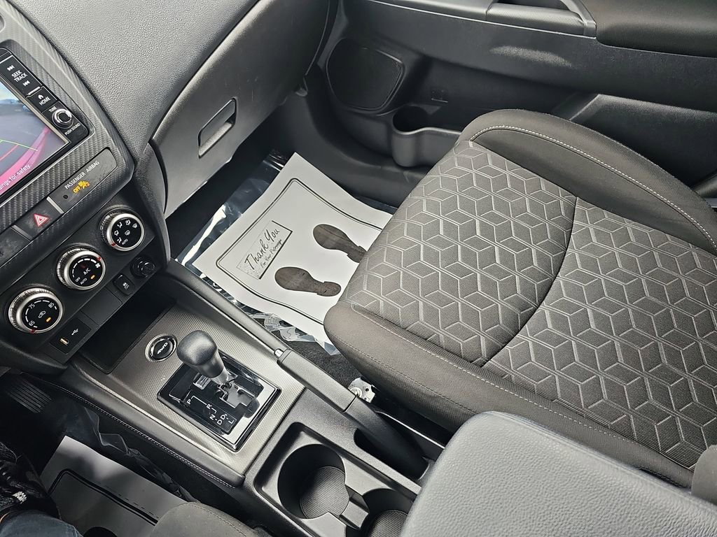 Used 2021 Mitsubishi Outlander Sport AWD image 28
