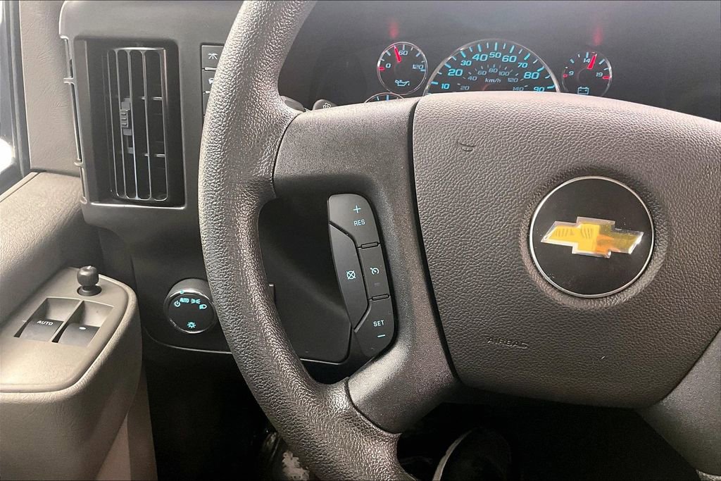 Used 2025 Chevrolet Express 2500 w/ Driver Convenience Package RWD image 15