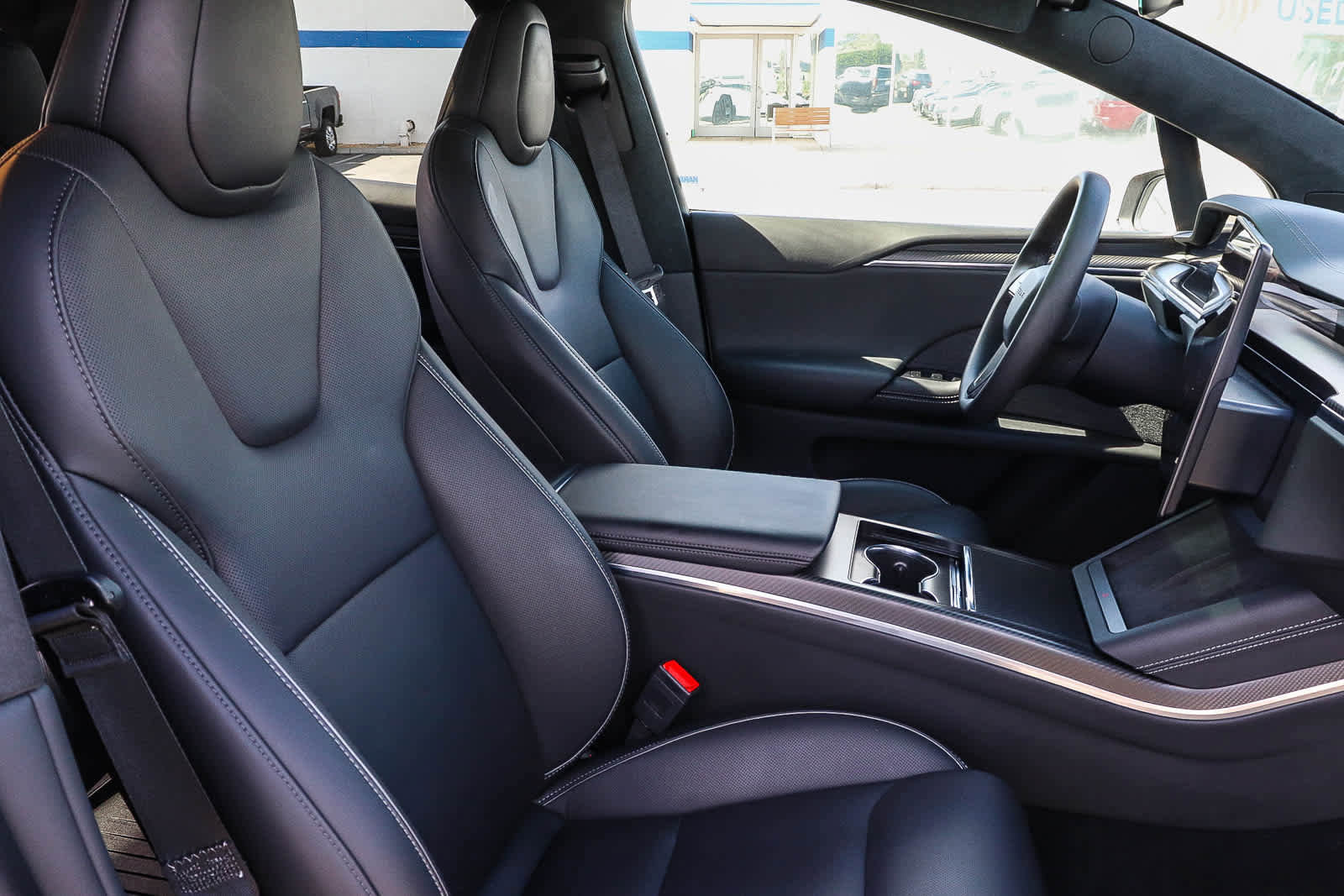 Used 2023 Tesla Model X Plaid image 23