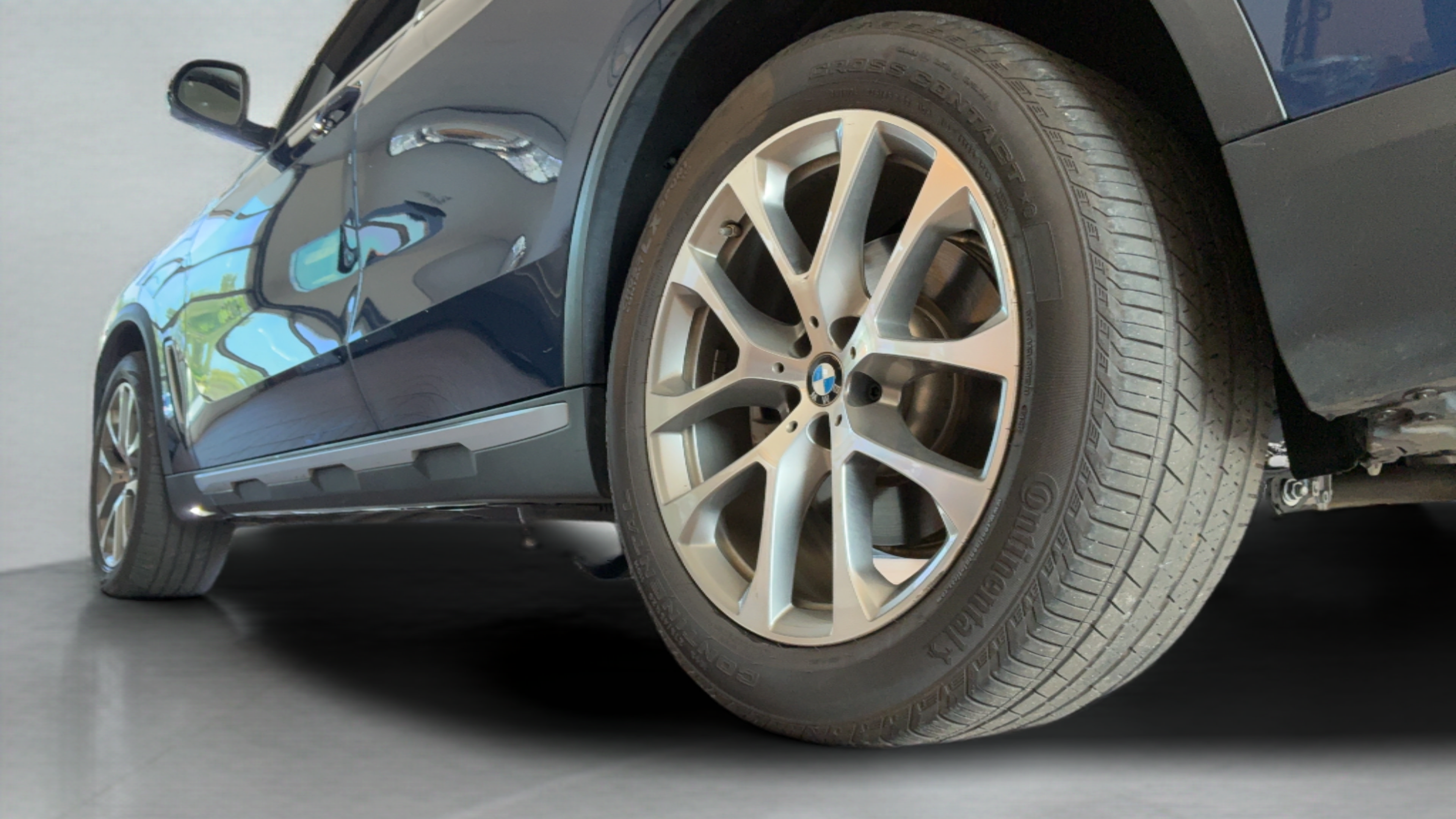 Used 2020 BMW X5 sDrive40i w/ Premium Package RWD image 41