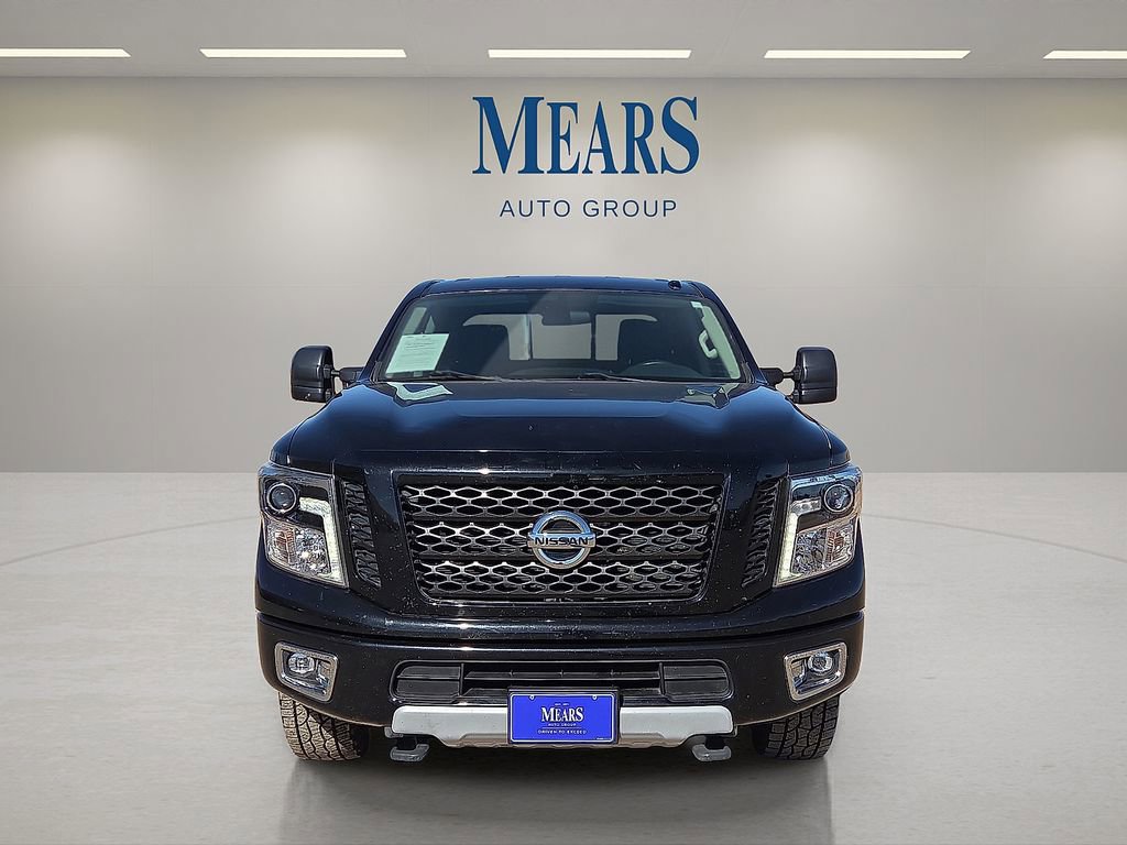 Used 2018 Nissan Titan PRO-4X image 8