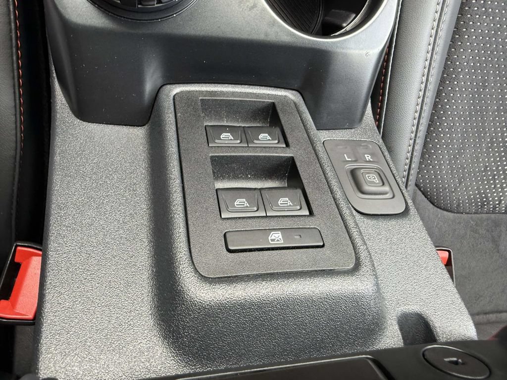 Used 2025 Ford Bronco Raptor AWD/4WD image 28