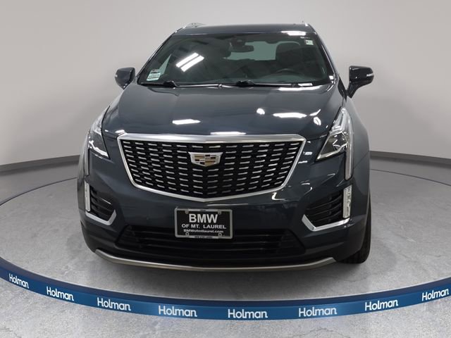 Used 2020 Cadillac XT5 Premium Luxury FWD image 3