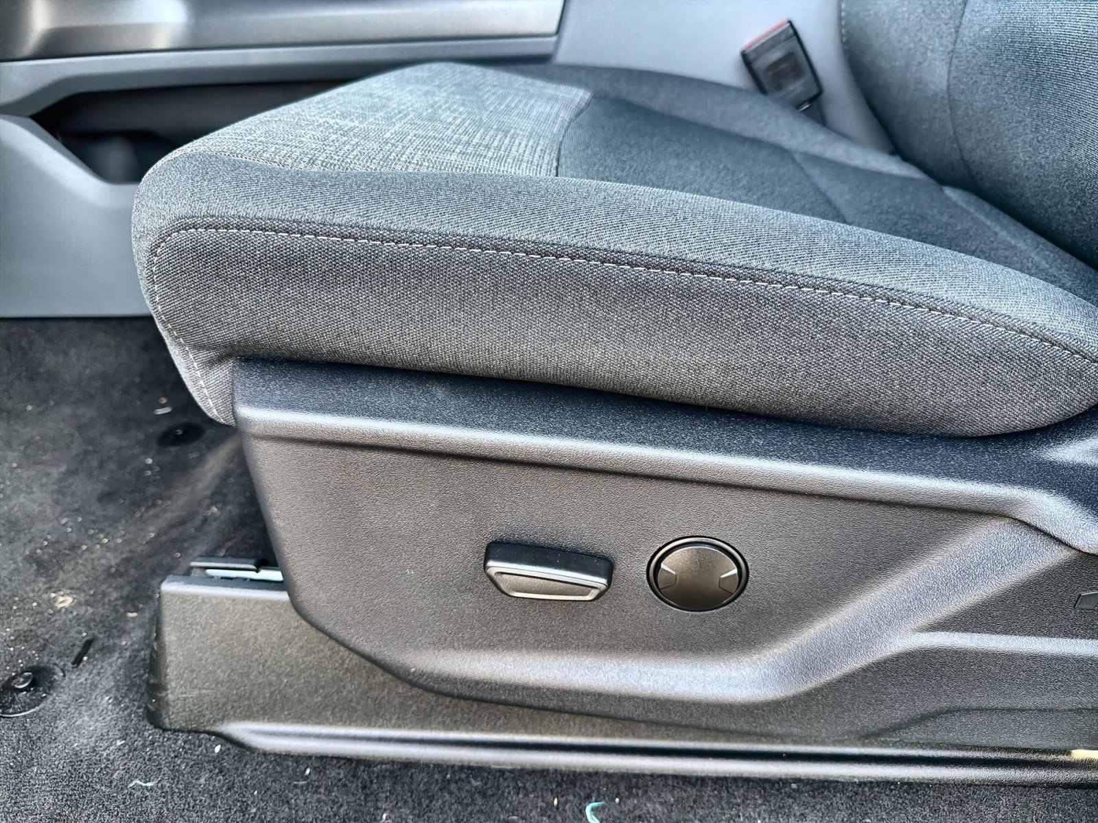 New 2026 Ford F350 XLT w/ 360-Degree Camera Package image 28