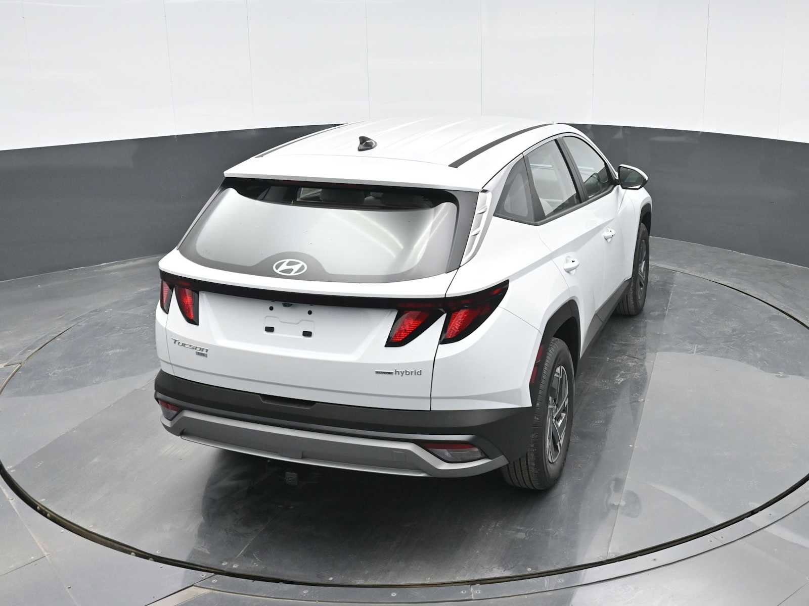 New 2026 Hyundai Tucson Blue SE w/ Tow & Go Package image 26