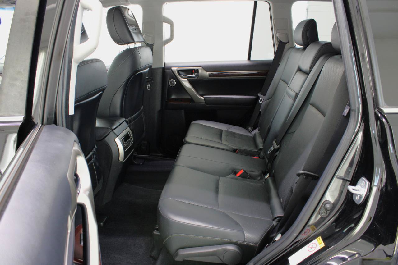 Used 2019 Lexus GX 460 Luxury AWD/4WD image 34