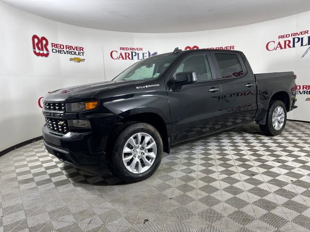 Used 2021 Chevrolet Silverado 1500 Custom w/ Safety Confidence Package image 3