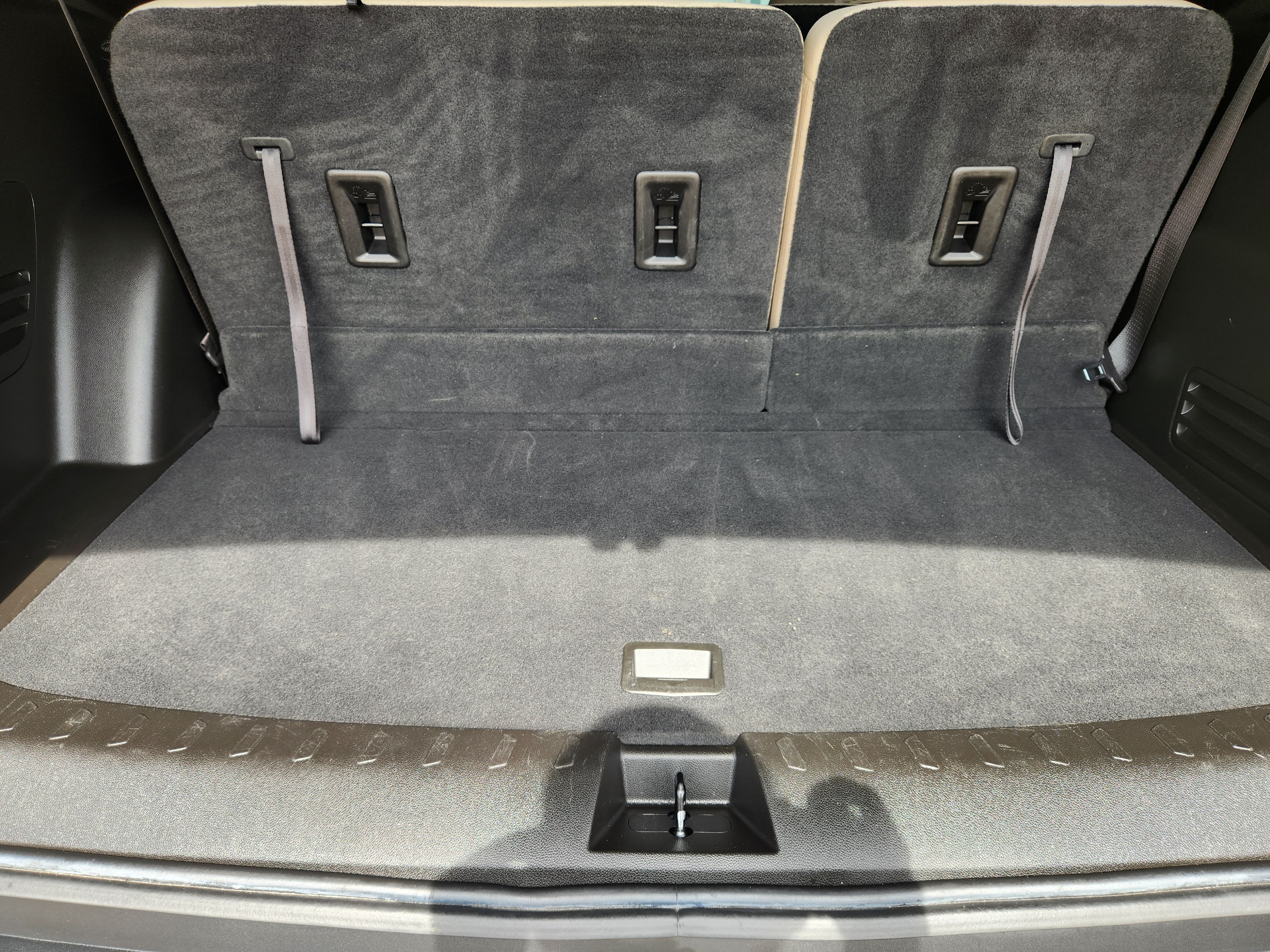 Certified 2023 Chevrolet Traverse LS FWD image 35