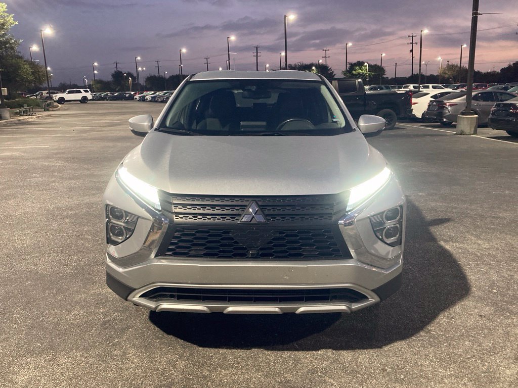 Used 2025 Mitsubishi Eclipse Cross SE AWD/4WD image 2