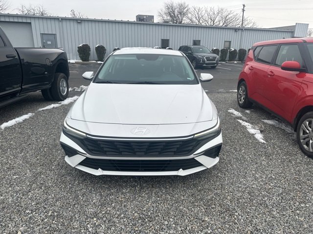 Used 2024 Hyundai Elantra SEL image 6