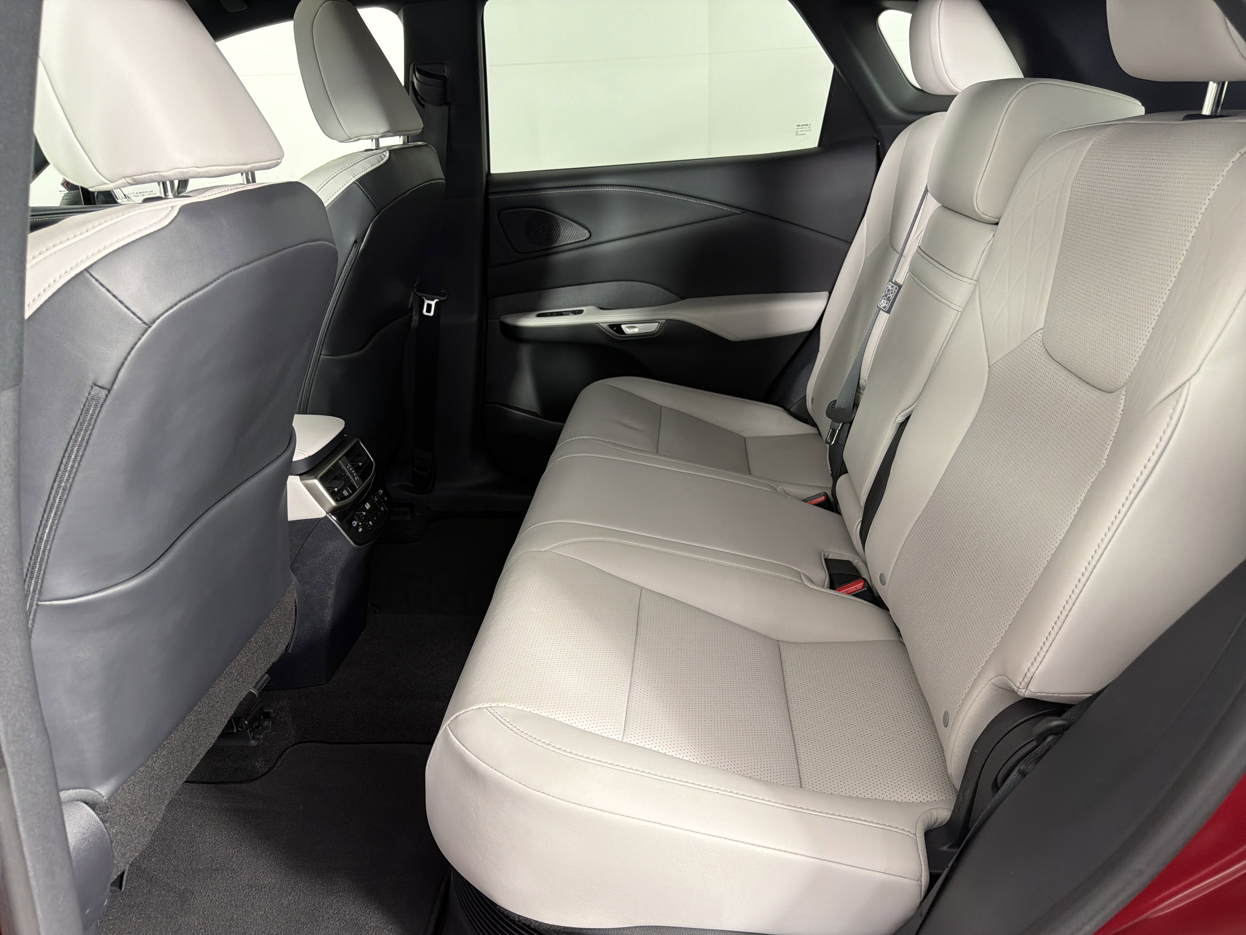 Used 2023 Lexus RX 350 w/ Cold Area Package image 22