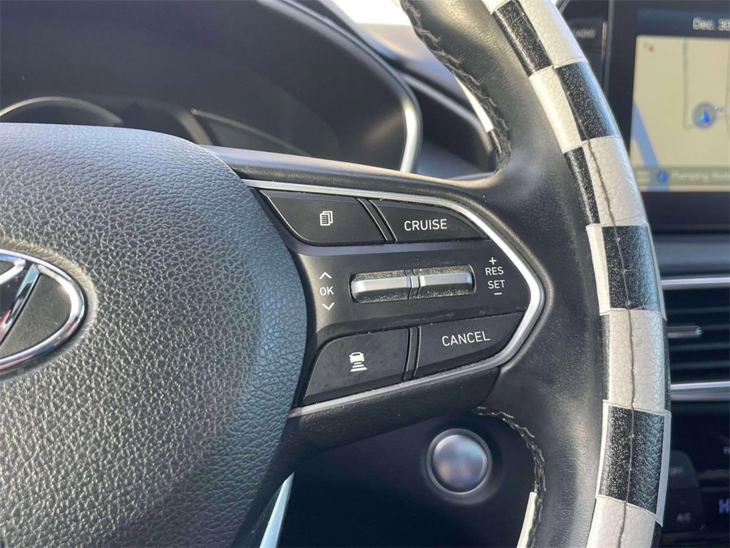 Used 2020 Hyundai Santa Fe Limited image 23