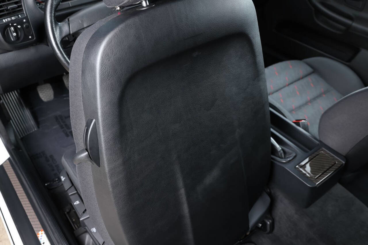 Used 1995 BMW M3 Coupe image 15